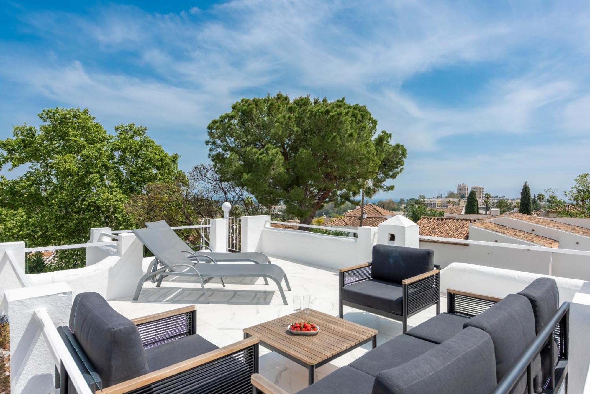 Lägenhet Azahara 2, Contemporary Scandinavian Style Open Plan With 2 Terraces Marbella